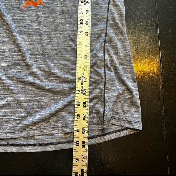 NWT Detroit Tigers Medium Gray and Orange Baseball MLB Deep V Neck - Picture 3 of 6